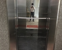 Nhà chú Tùng sân bay Tân Sơn nhất